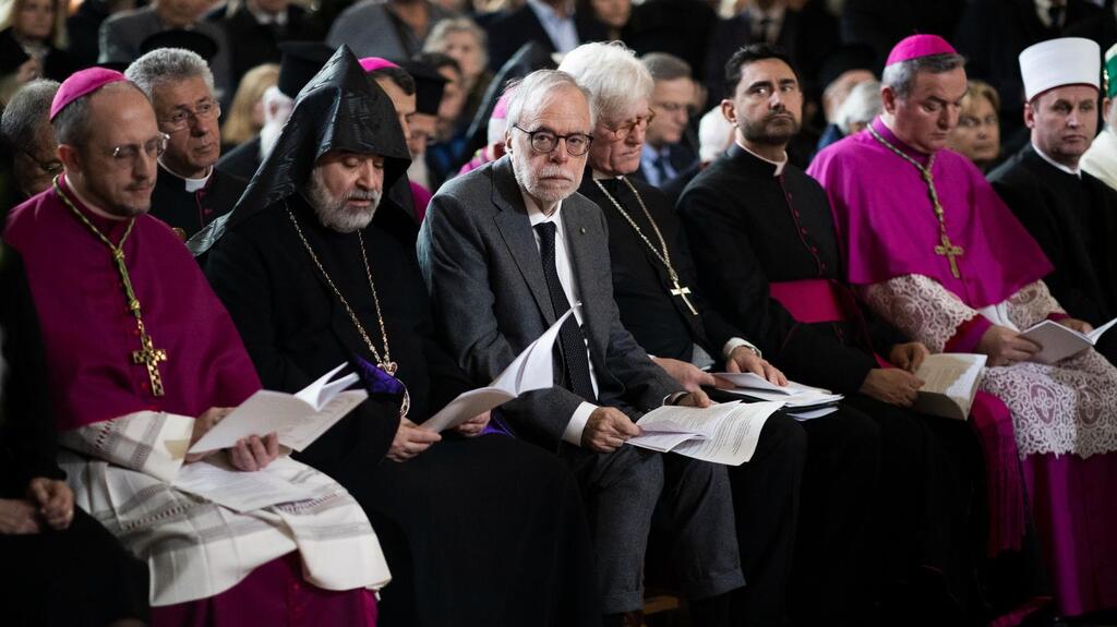 Una delegazione di Sant’Egidio con Andrea Riccardi a Tirana, al funerale di Sua Beatitudine Anastasios, per onorare un pastore buono, amico del dialogo, uomo di pace